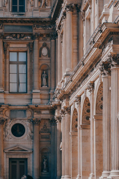 五年級日記快樂地放風(fēng)箏