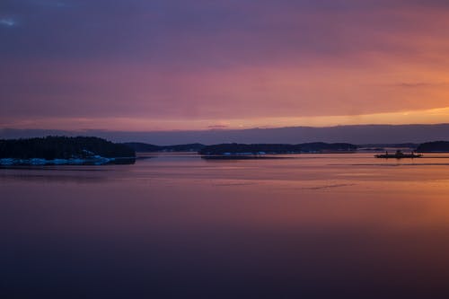 不是父母老去得太快而是我們成長(zhǎng)地太慢人生哲理