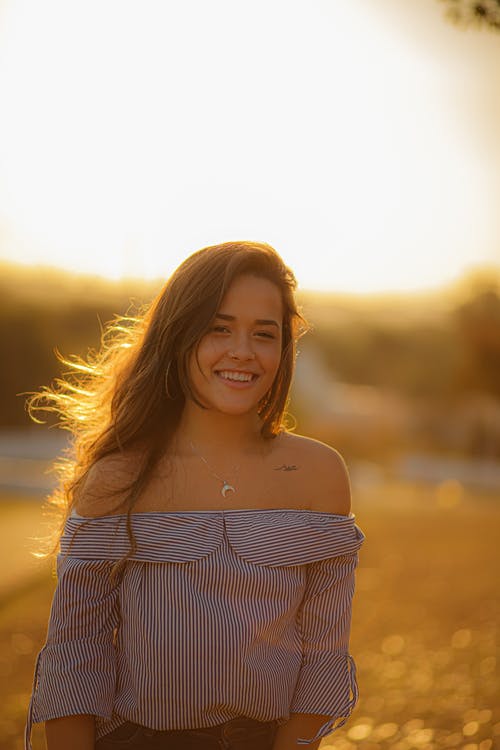 河?xùn)|獅吼經(jīng)典對(duì)白