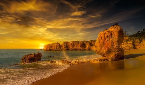 《推拿》里的經(jīng)典臺(tái)詞 《推拿》里的經(jīng)典臺(tái)詞