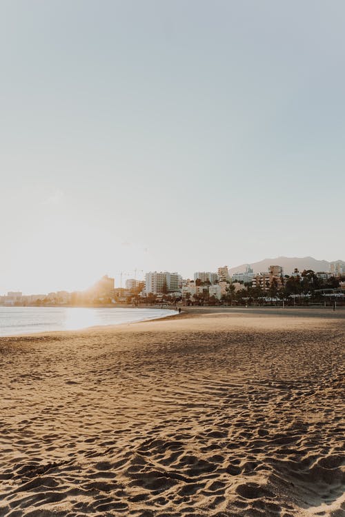 《笑傲江湖》經(jīng)典臺(tái)詞 《笑傲江湖》經(jīng)典臺(tái)詞