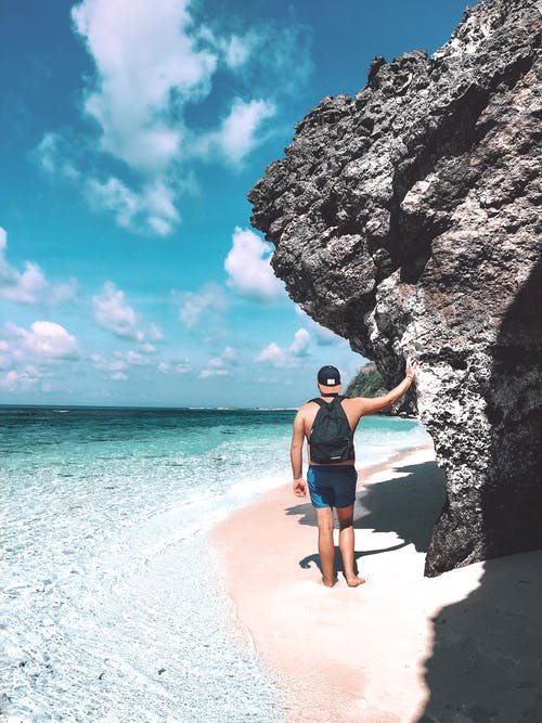 過新年的第一天日記（通用14篇）