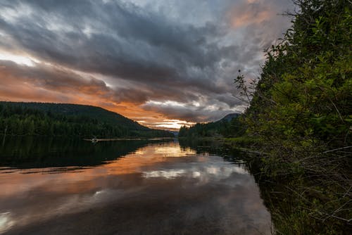 《送范德孺知慶州》譯文及鑒賞