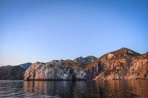 五年級(jí)想象作文文具盒的自述 五年級(jí)想象作文文具盒的自述