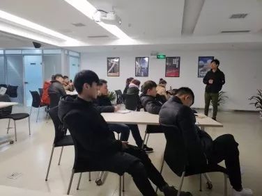 耐克基礎(chǔ)知識試卷